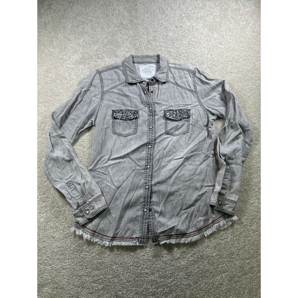 Maurices Shirt Womens Medium Sequin Pocket Snap Button Fringe Western Top
